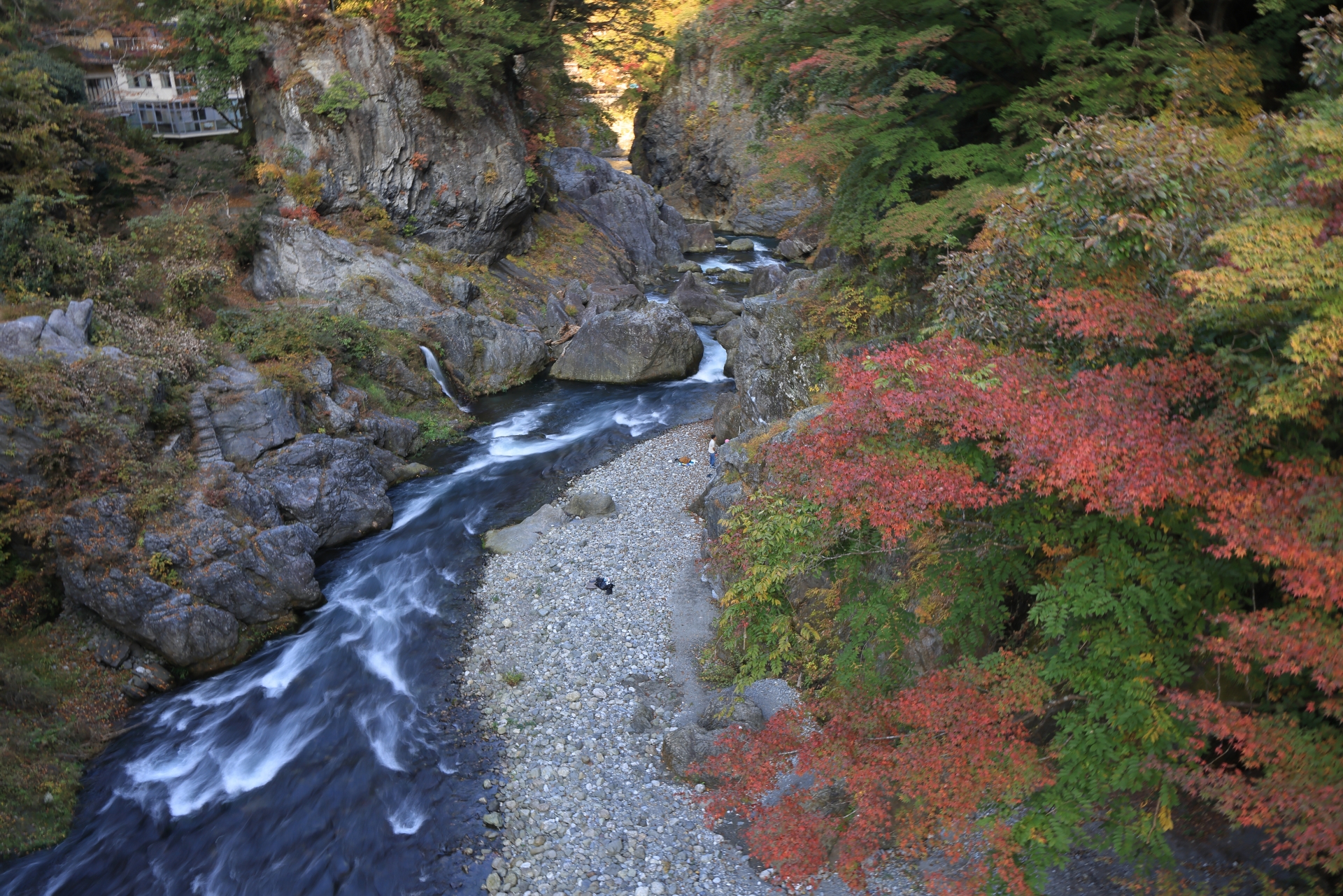 Hatonosu Valley in fall