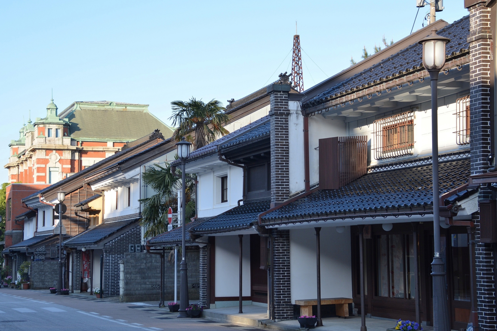 Yamachosuji Historical Preservation District