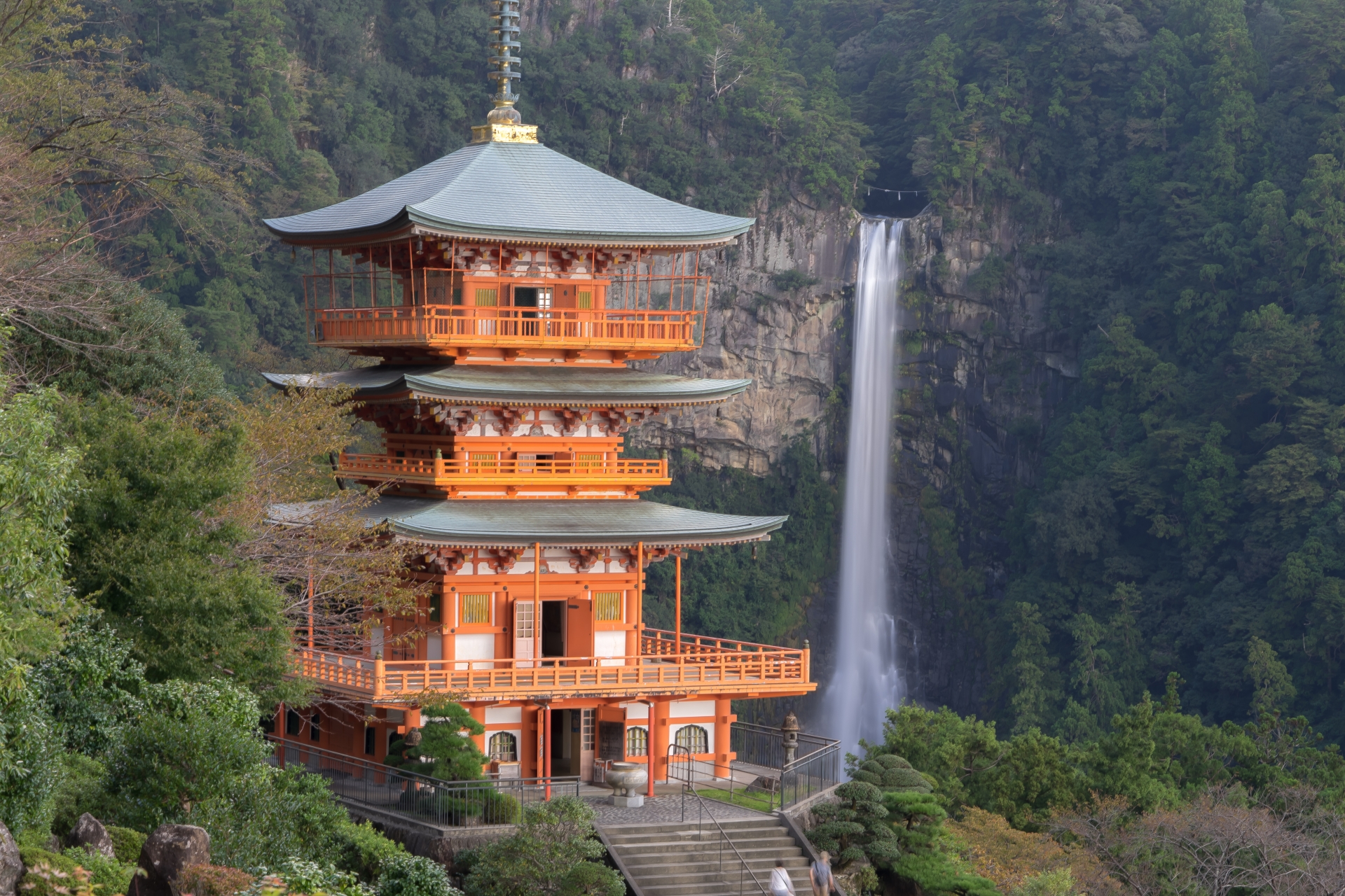 Nachi Waterfall