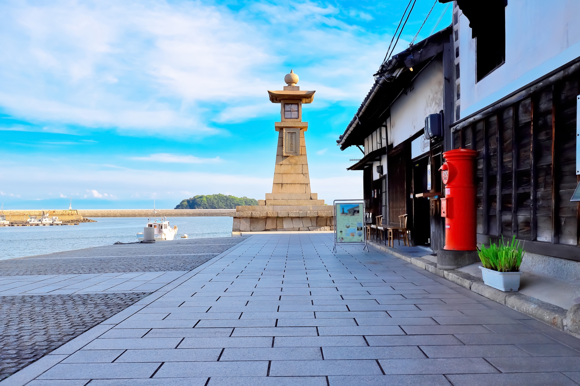 The Tomonoura Lantern