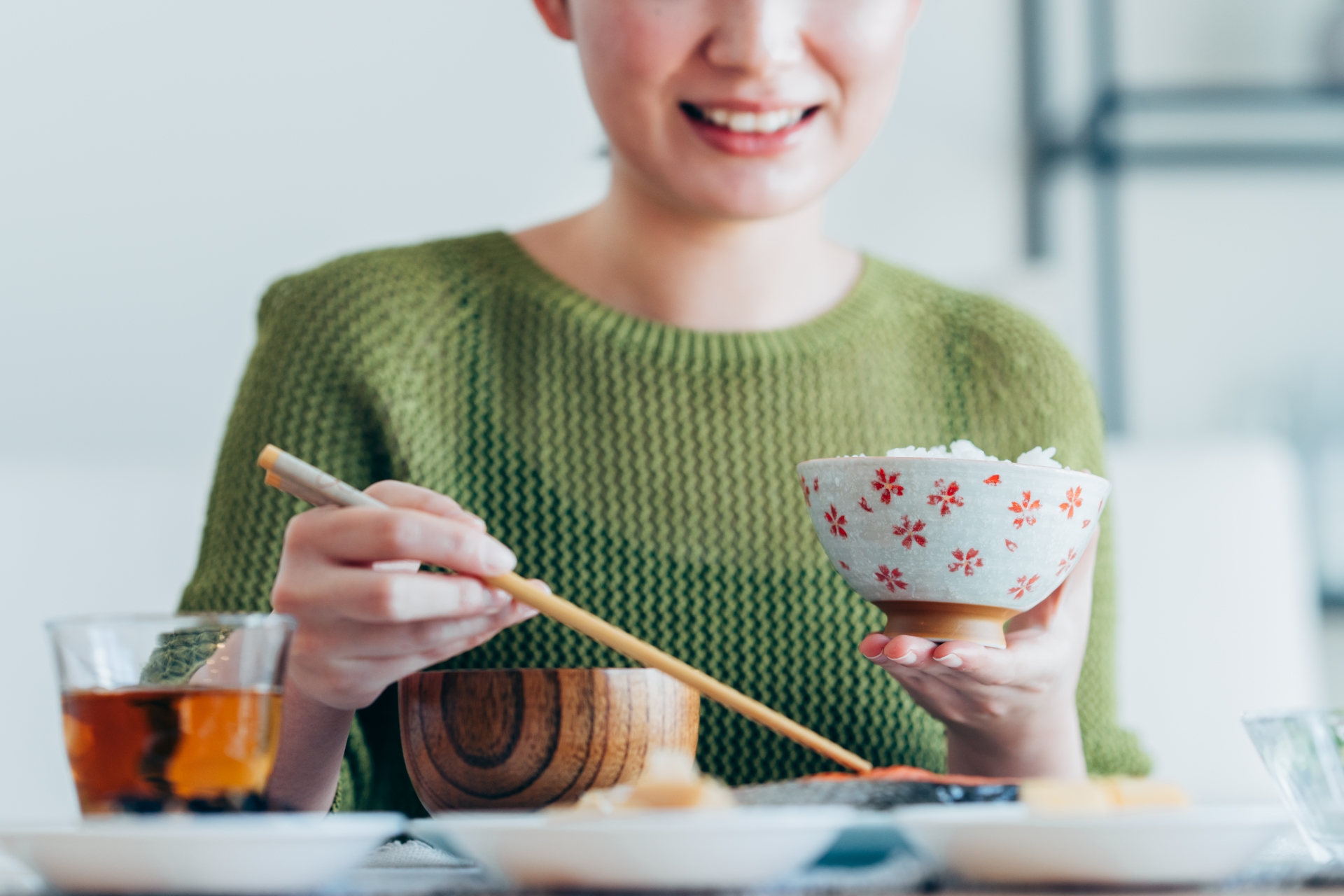 Woman eating breakfast