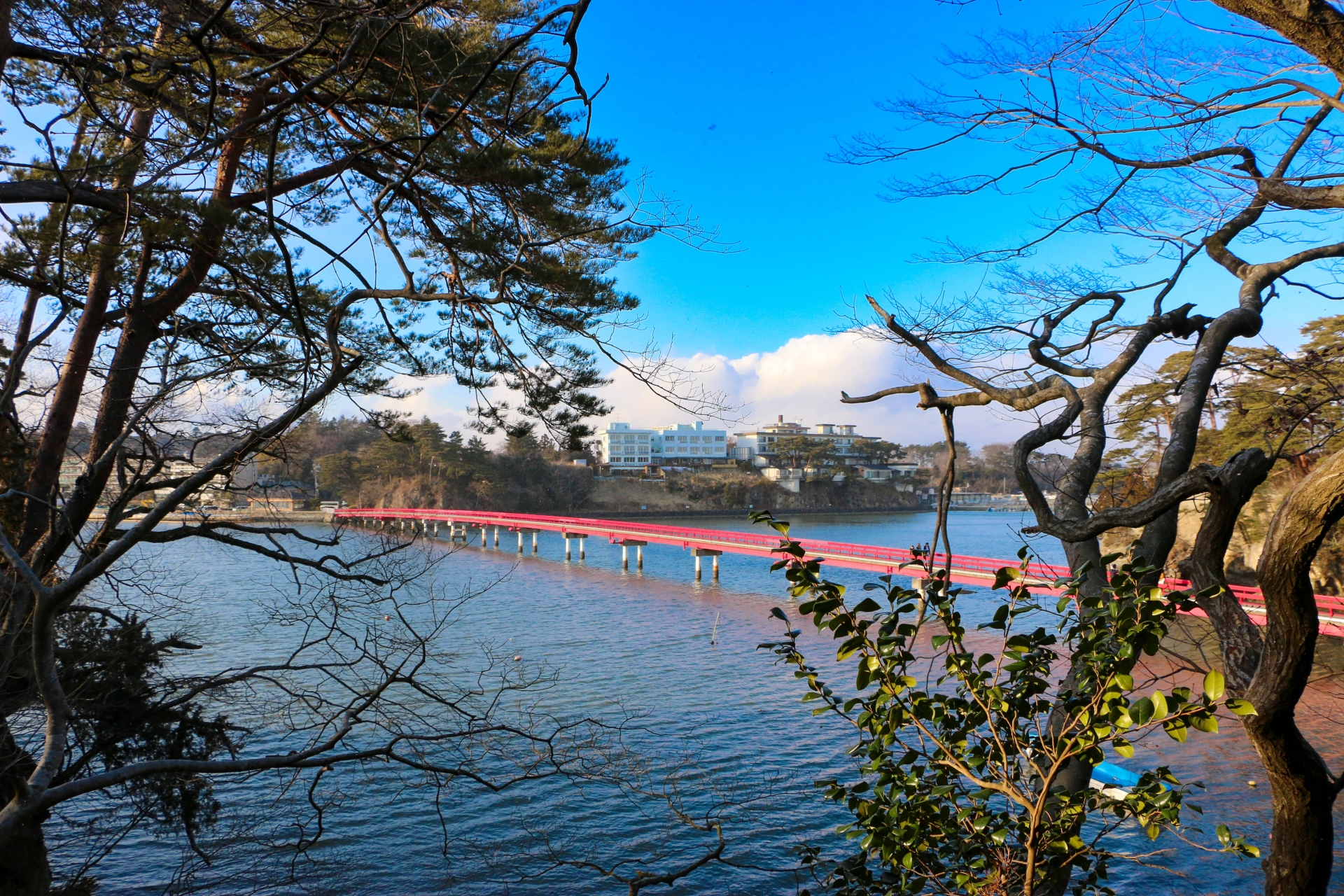 Fukuura Bridge