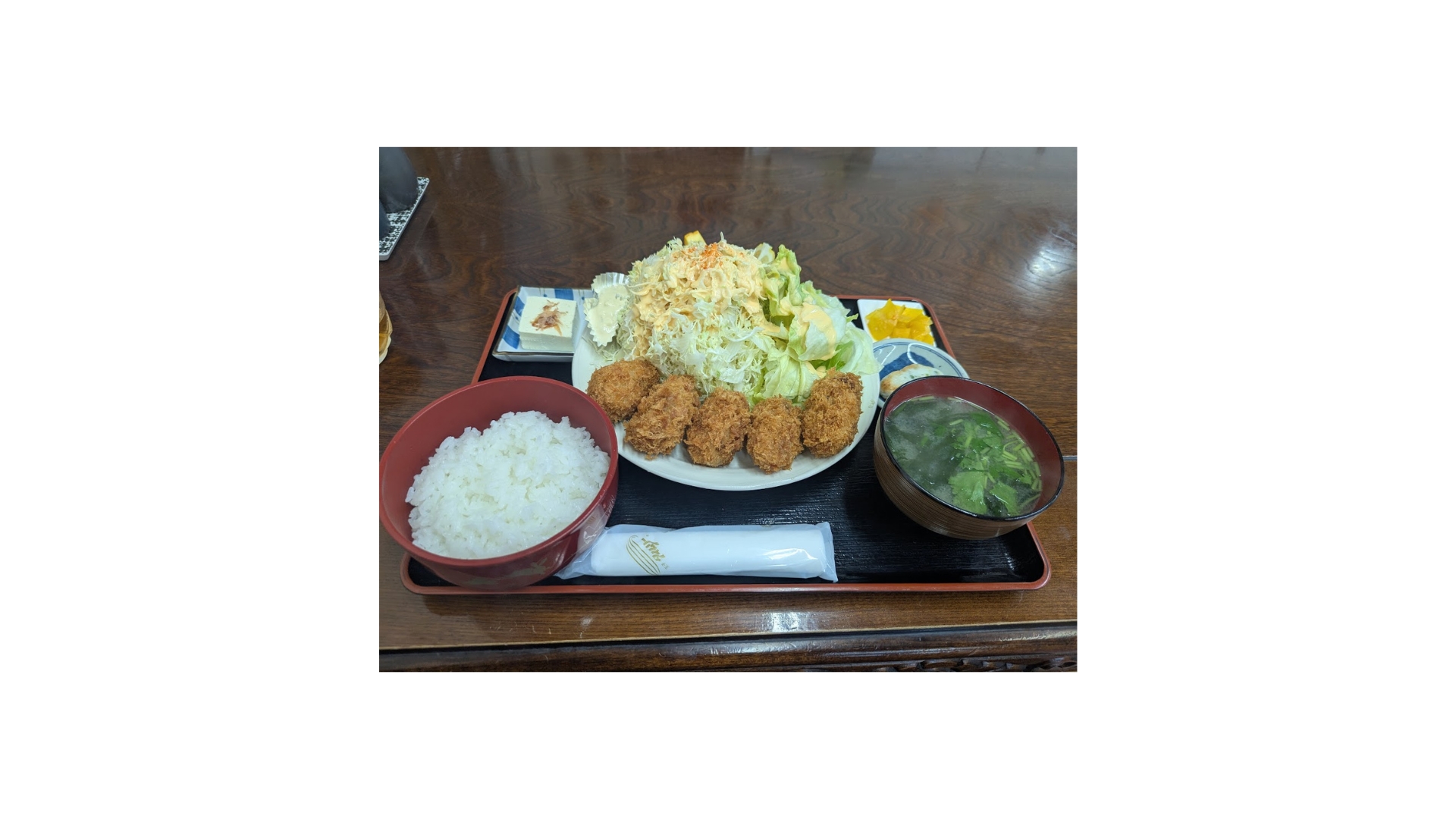 Matsushima Kaigan is famous for its oysters – photo of fried oysters (kaki fry).