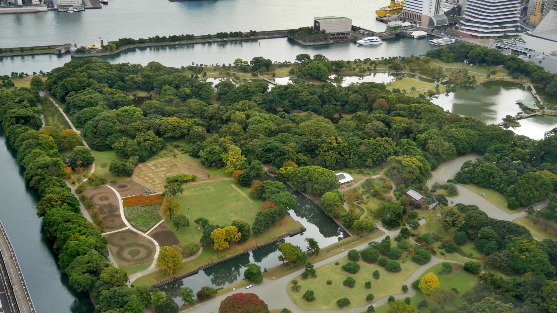 Hama-rikyu Gardens
