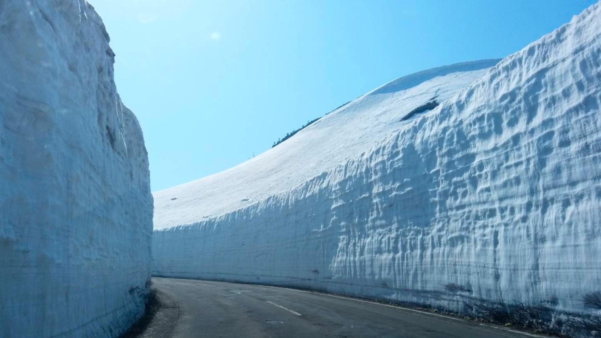 the Hachimantai Aspite Line